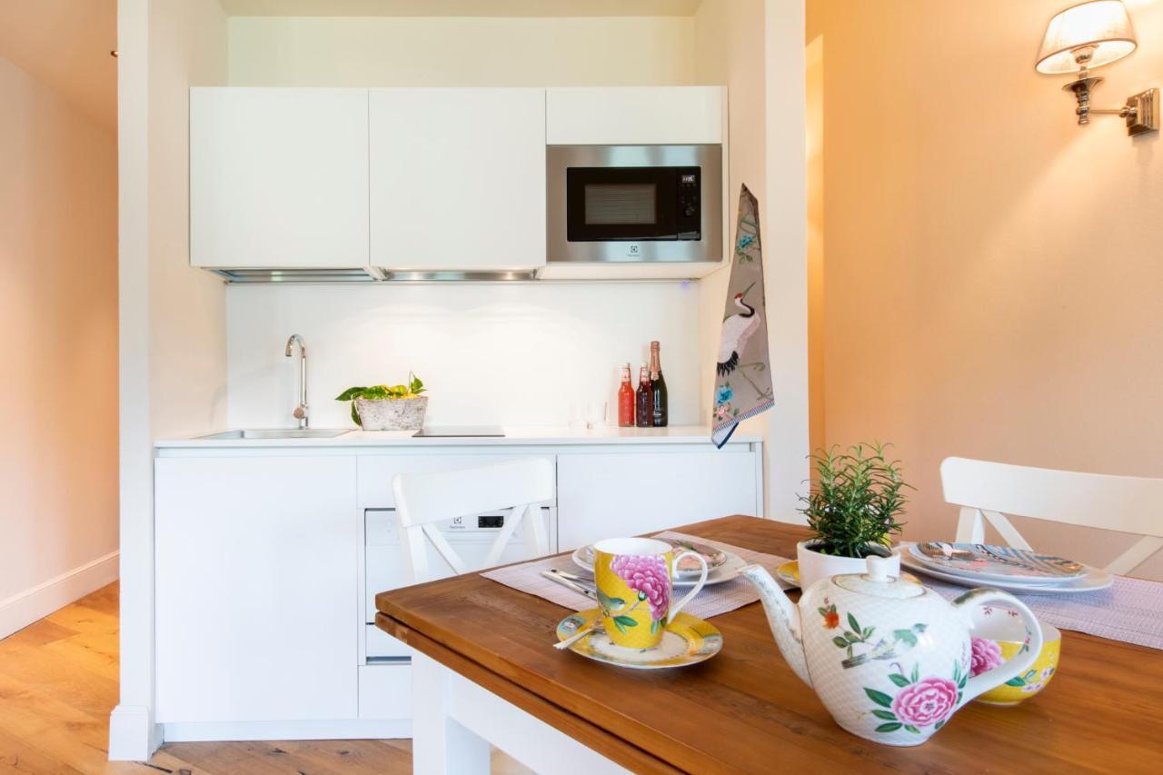 Isola Bella Apartments Via Vittorio Emanuele Стреза Екстериор снимка