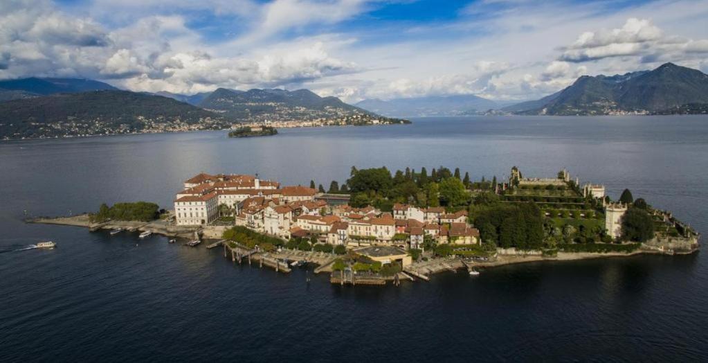 Isola Bella Apartments Via Vittorio Emanuele Стреза Екстериор снимка